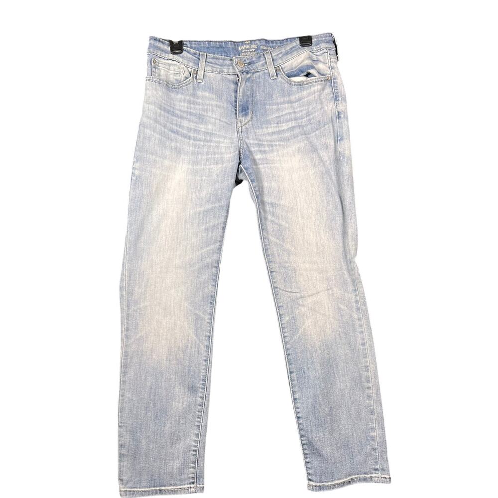 Levi’s Signature Mid-Rise Slim Jeans Women’s 12 (31W) – Light Wash, Slim, Cuffed